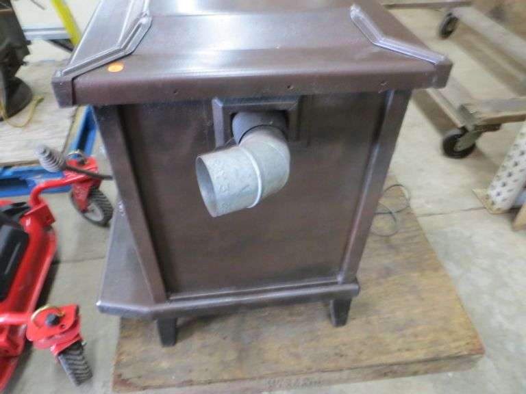 Nashua Wood Stove w/ Blower - Lambrecht Auction, Inc.