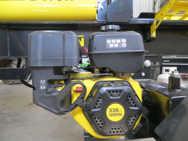 Champion 34 Ton Log Splitter Lambrecht Auction, Inc.