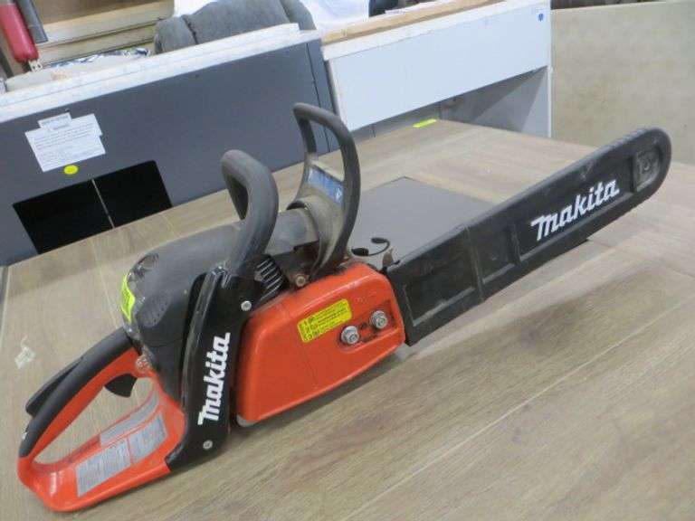 Makita EA4300F Lambrecht Auction, Inc.