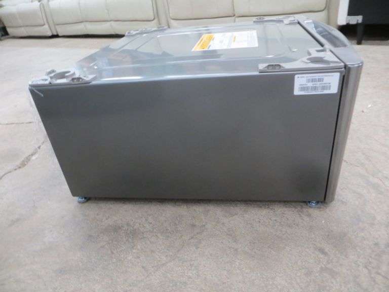 LG Pedestal In STS Silver Model WDP5V Lambrecht Auction, Inc.