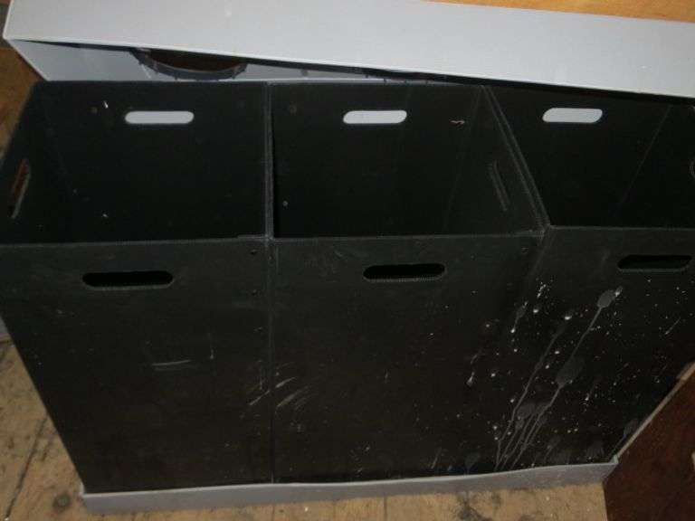 Corrugated Plastic Recycling Station Lambrecht Auction, Inc.