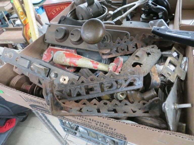 Antique Door Hardware, Etc. Lambrecht Auction, Inc.