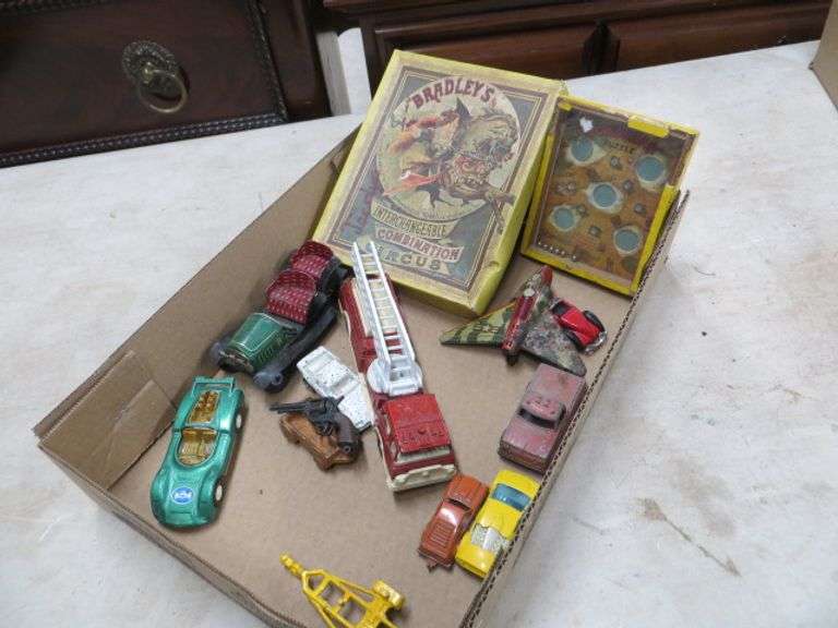 Miniature Vintage Toys Lambrecht Auction, Inc.