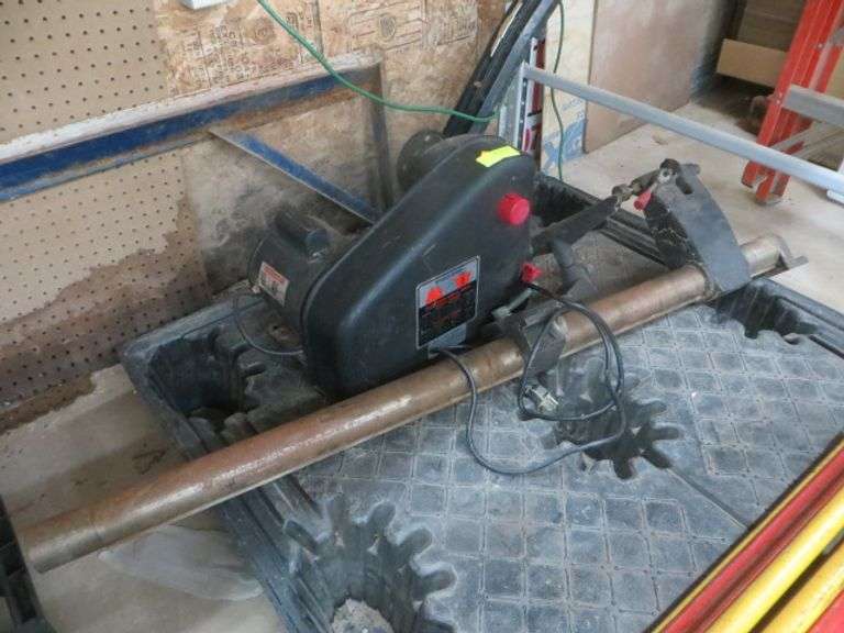 Duracraft 40" Wood Lathe Lambrecht Auction, Inc.