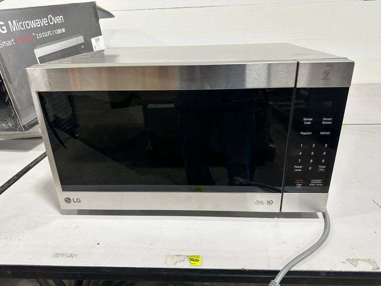 LG Countertop Microwave Oven 2.0 CU.FT/ 1200W Lambrecht Auction, Inc.