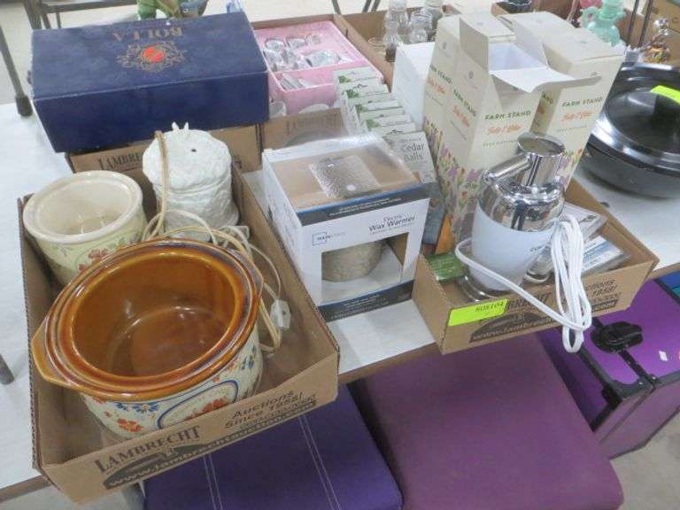 Potpourri & Reed Diffusers, Cedar Balls, etc. Lambrecht Auction, Inc.