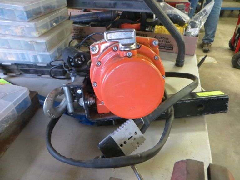 12V Winch w/ Control & Reese Hitch Mount Lambrecht Auction, Inc.