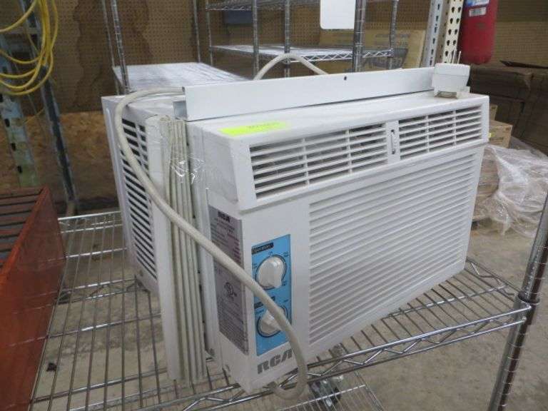 RCA Window Air Conditioner Lambrecht Auction, Inc.
