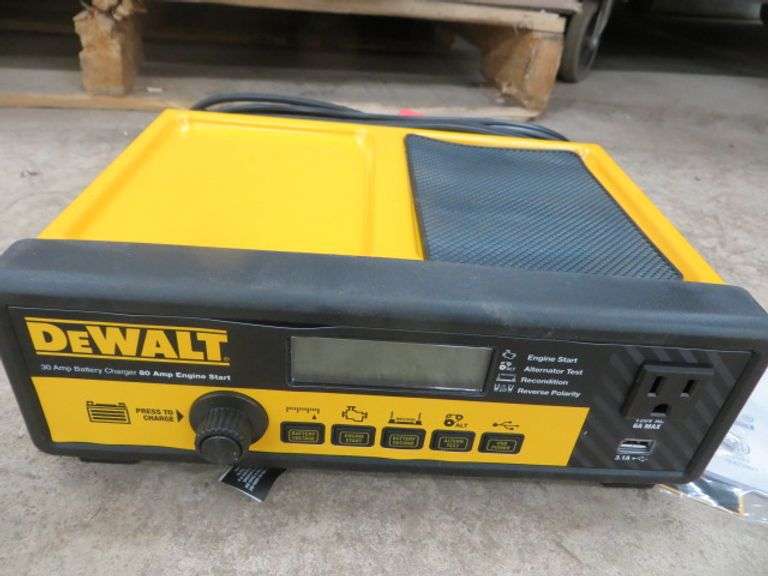 DeWalt Battery Charger And Maintainer Lambrecht Auction, Inc.