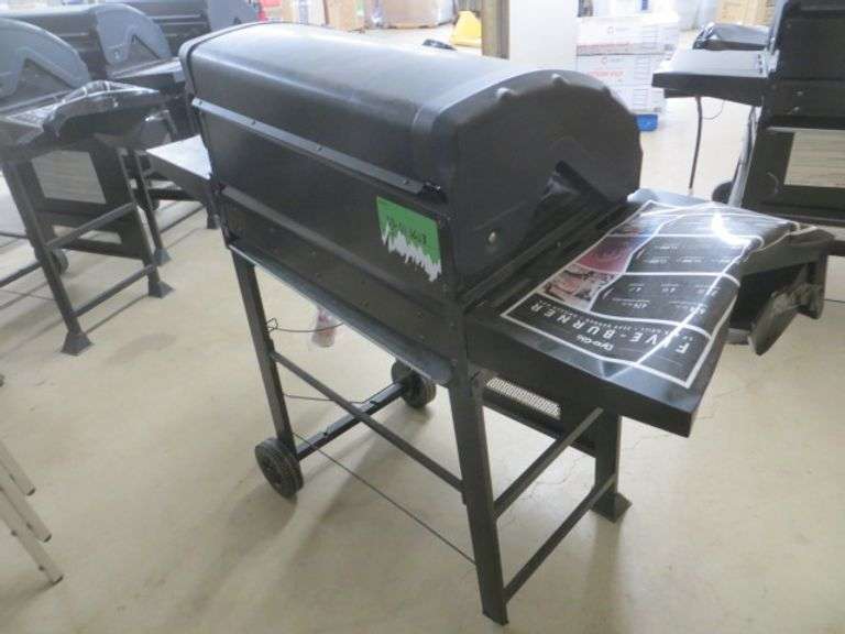 Dyna Glo Trivantage Sear Plus W/ Side Burner Gas Grill See Details