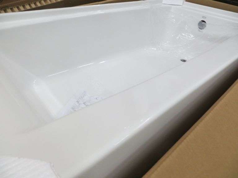 kohler fiberglass tub