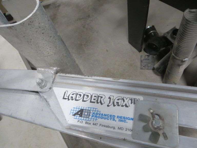 Pair Of Aluminum Ladder Jacks Lambrecht Auction, Inc.