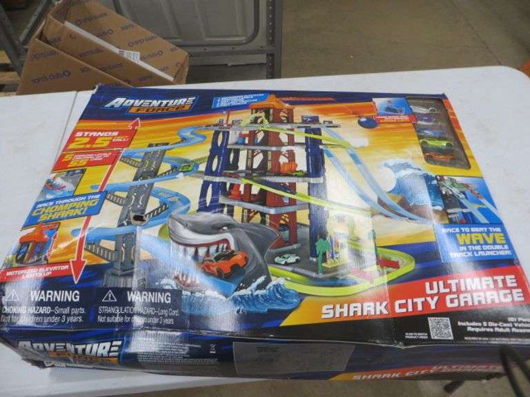 Adventure Force Ultimate Shark City Garage Lambrecht Auction, Inc.