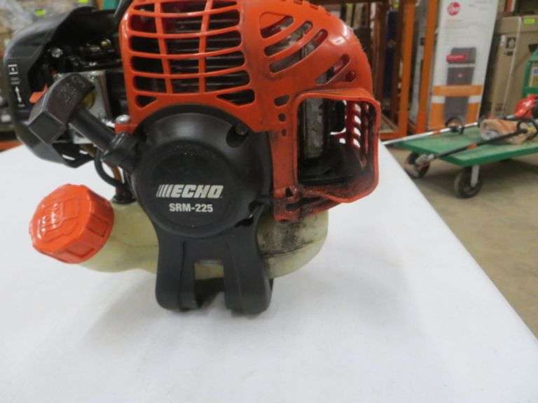 Echo SRM225 String Trimmer See Details Lambrecht Auction, Inc.