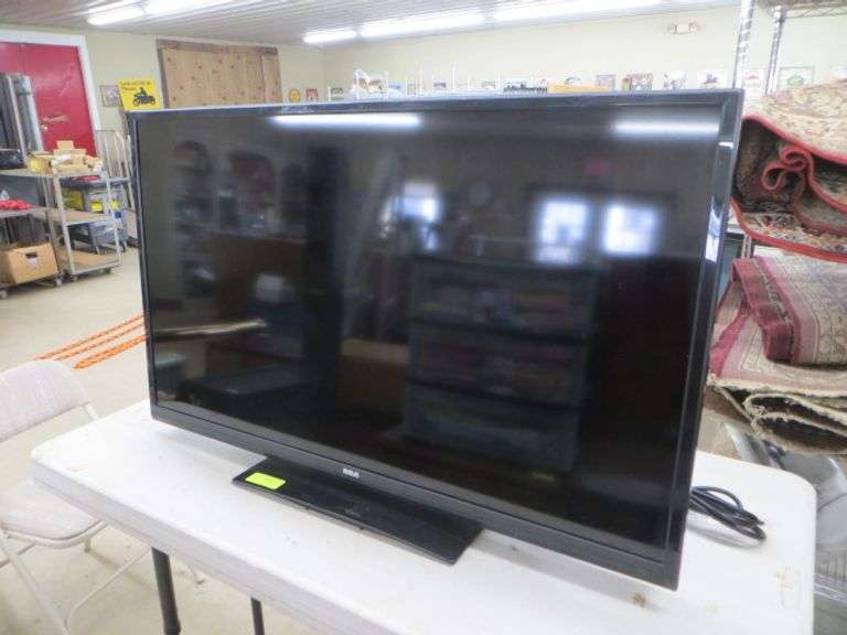 RCA Flat Screen TV 40" Lambrecht Auction, Inc.