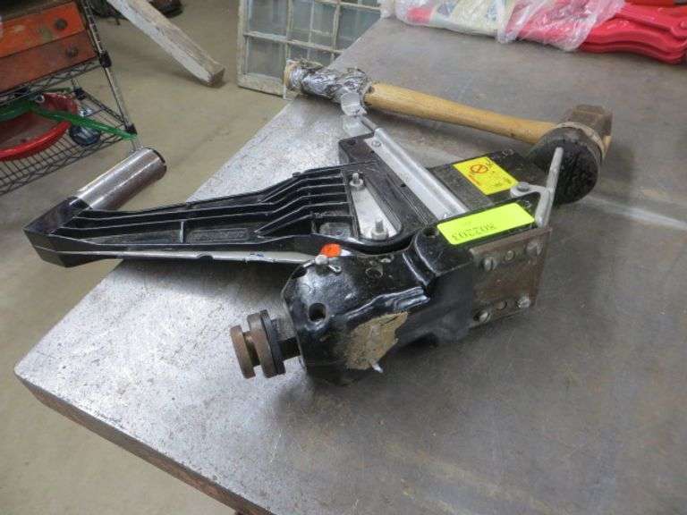 Powernail Model 45 45degree Flooring Nailer Lambrecht Auction, Inc.
