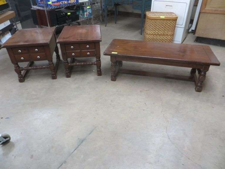 Pine Coffee And End Table Set Lambrecht Auction, Inc.