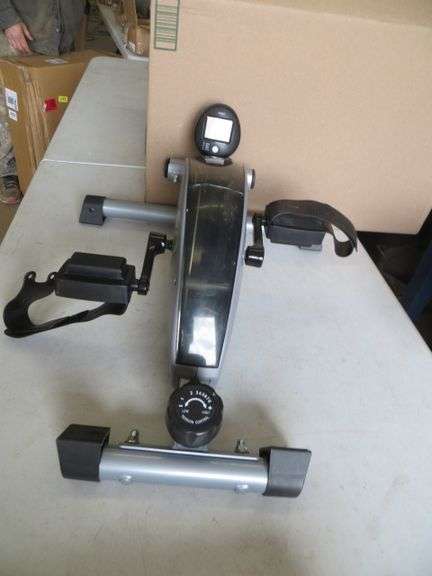 3d innovations desk cycle