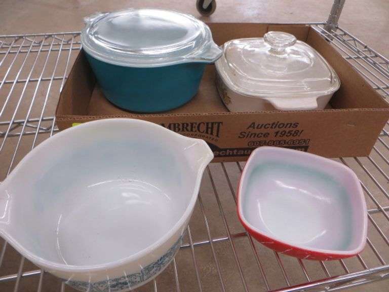 Pyrex Bowls & Small Casserole Dishes Lambrecht Auction, Inc.