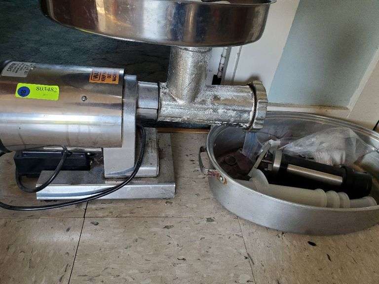 Cabela's Meat Grinder W/ Sausage Stuffing Equipment Lambrecht Auction