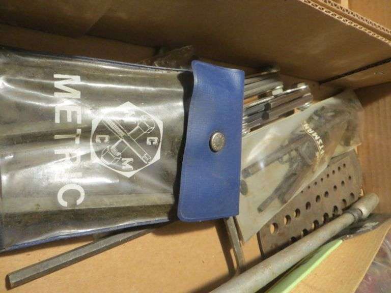 Screwdrivers, Allen Wrenches, Pickup Lambrecht Auction, Inc.