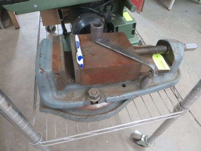 Bridgeport Milling Machine Vise Lambrecht Auction, Inc.