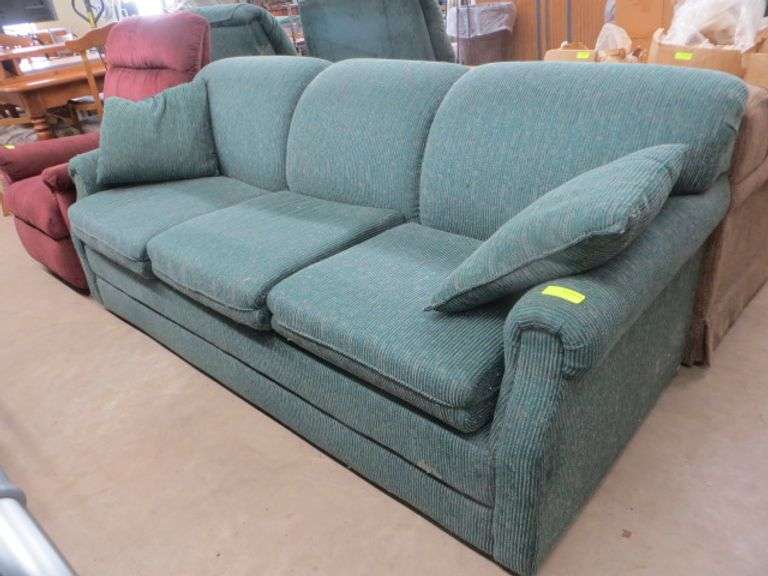 LazyBoy Sofa Approx 80" Lambrecht Auction, Inc.