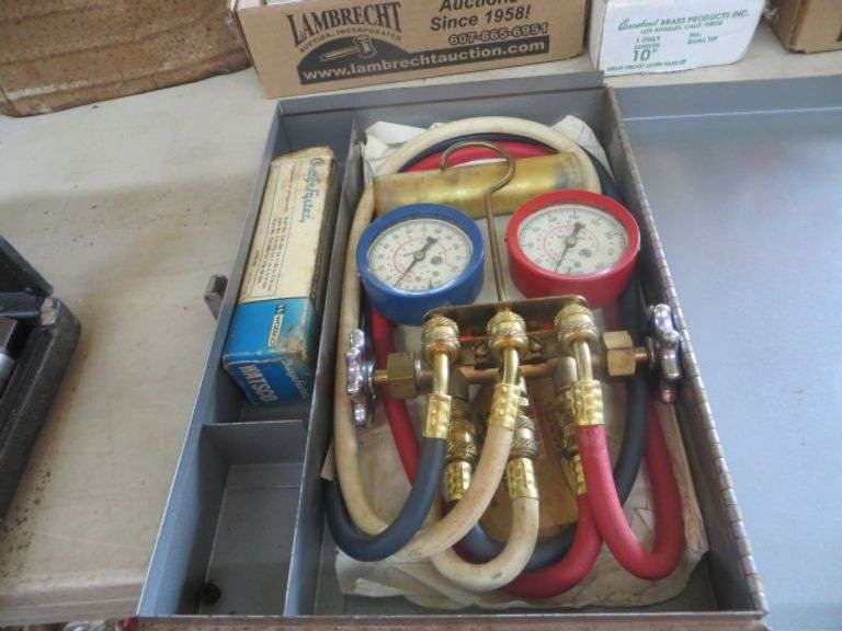 Air Conditioning Gauges Lambrecht Auction, Inc.