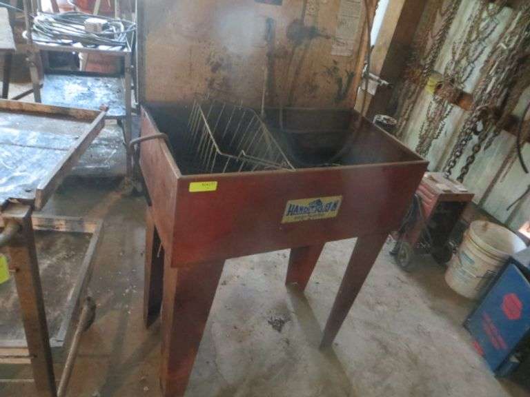 HandiKleen Parts Washer Lambrecht Auction, Inc.