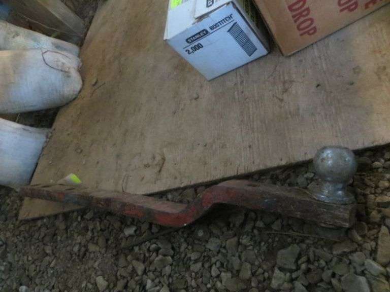 Tractor Draw Bar Lambrecht Auction, Inc.