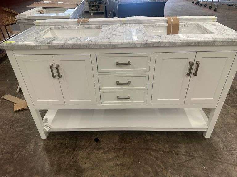 Everett Vanity in White with Carrara Marble Vanity Top in White