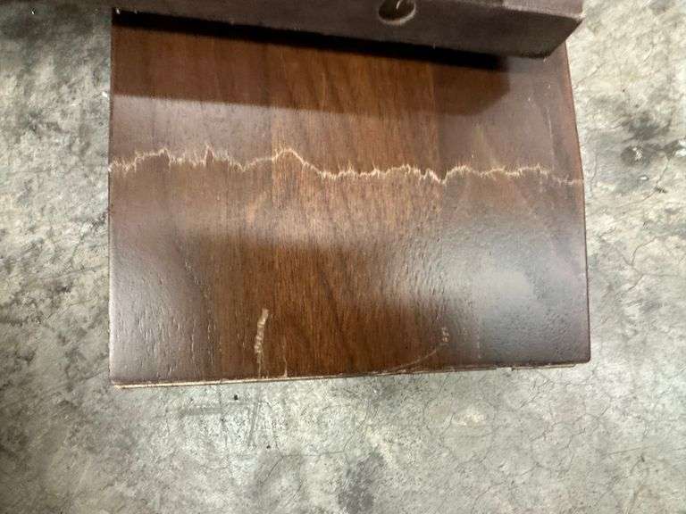 Marina Del Rey Queen Bed Lambrecht Auction, Inc.