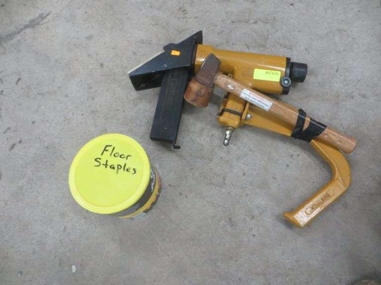 Bostitch Pneumatic Flooring Nailer w/ staples Lambrecht Auction, Inc.