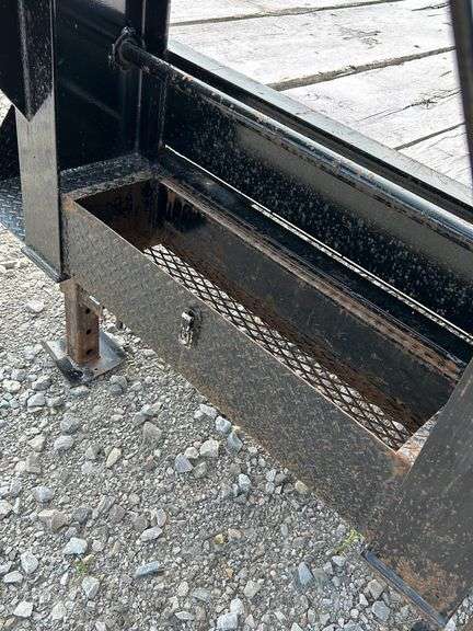 TITLE: 2006 Corn Pro Trailer - Langham Auctioneers