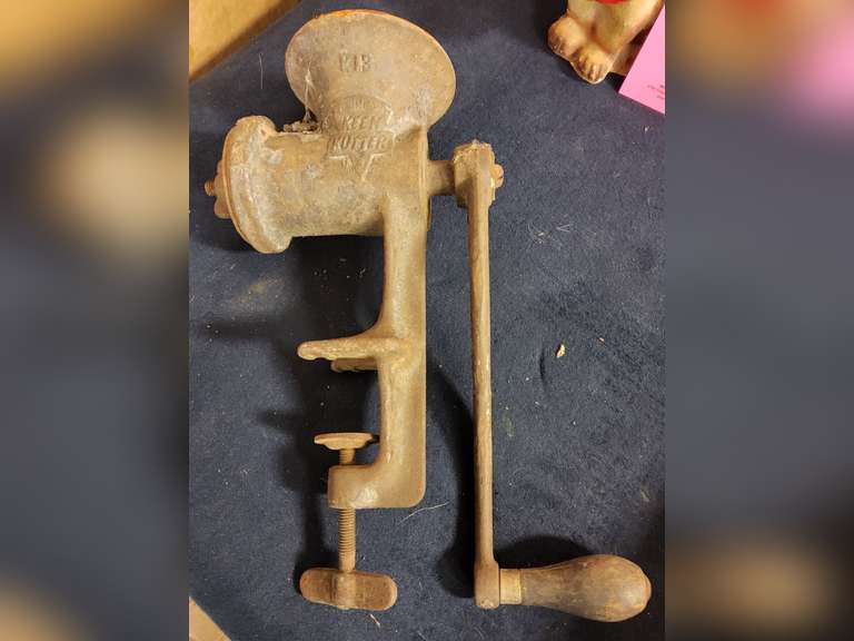 Antique Keen Kutter K13 meat grinder Lindsay Auctions & Realty LLC