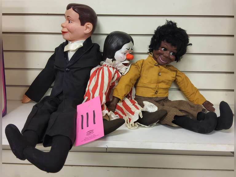 3 ventriloquist dummies Lindsay Auctions & Realty LLC