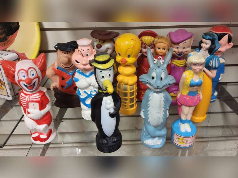 Group of vintage bubble bath bottles SEE PICS Lindsay Auctions