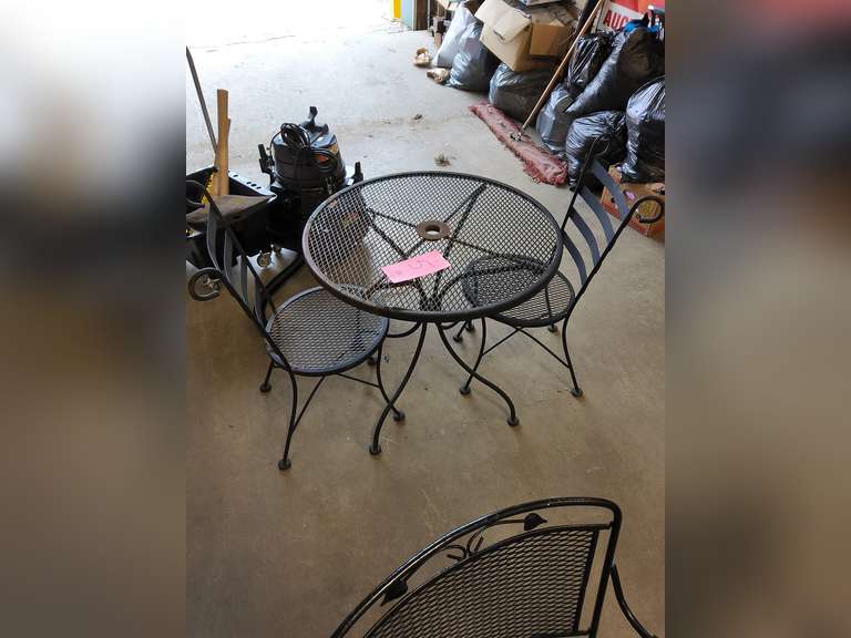 Round metal patio table w/ 2 chairs Lindsay Auctions & Realty LLC