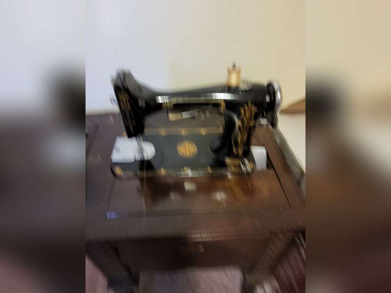 Antique Graybar sewing machine w/ wood sewing table (untested) approx