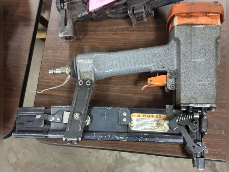 Paslode pneumatic stapler Lindsay Auctions & Realty LLC