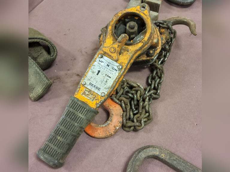 Beebe 1 ton lever hoist Lindsay Auctions & Realty LLC