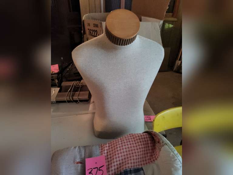 Mannequin bust Lindsay Auctions & Realty LLC
