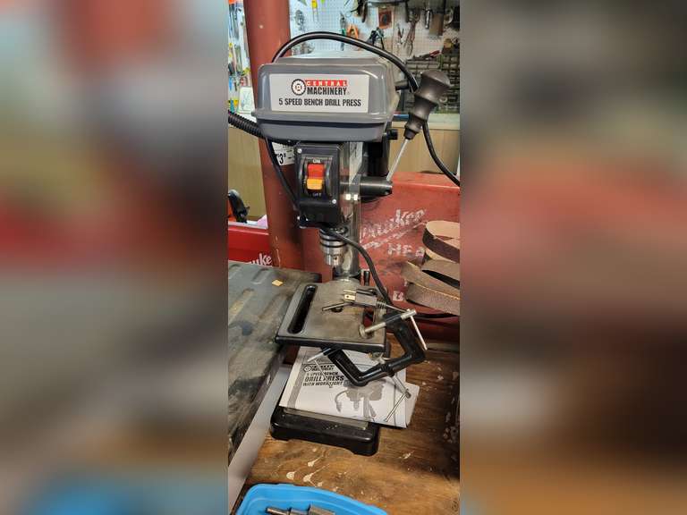 Central Machinery 5 spd bench drill press Lindsay Auctions & Realty LLC
