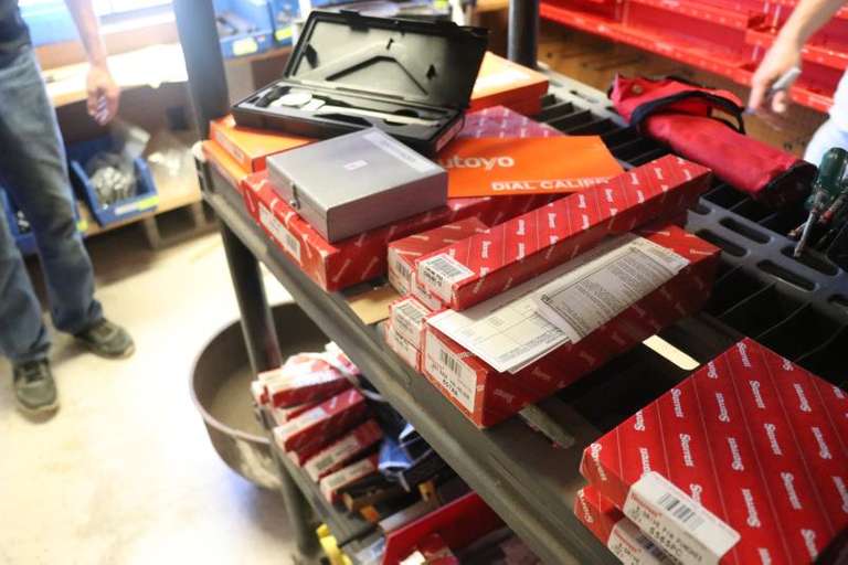 ASSORTMENT DEPTH GAUGES AND CENTER FINDERS Lawler Auction Company