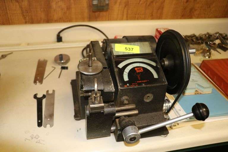 HPC 1200cm cold cutting key machine with manuals - Lawler Auction Company