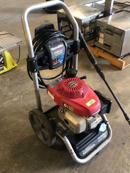 HOMELITE 2700 PSI PRESSURE WASHER - Lawler Auction Company