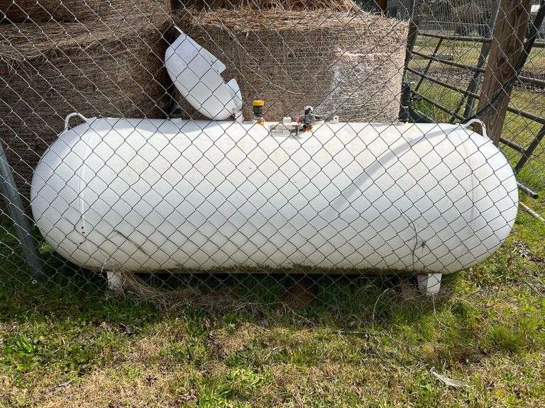250 GALLON PROPANE TANK Lawler Auction Company