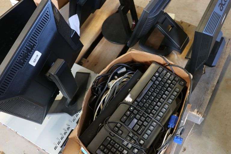 COMPUTER MONITORS AND SPARE PARTS / UPS POWER SUPPLY Lawler Auction