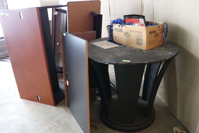 VARIOUS ITEMS ROUND TABLE & DESK PARTS Lawler Auction Company