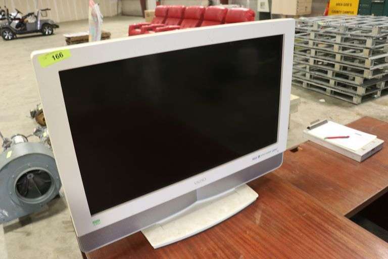 Vizio 32" Color Tv Lawler Auction Company
